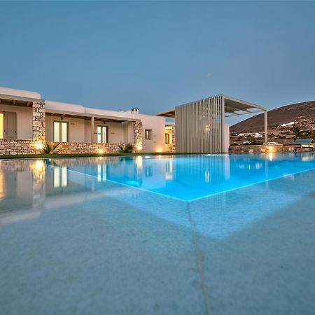Villa Leo - Unique & Calm Páros Buitenkant foto