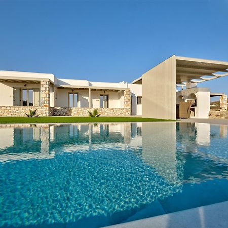 Villa Leo - Unique & Calm Páros Buitenkant foto
