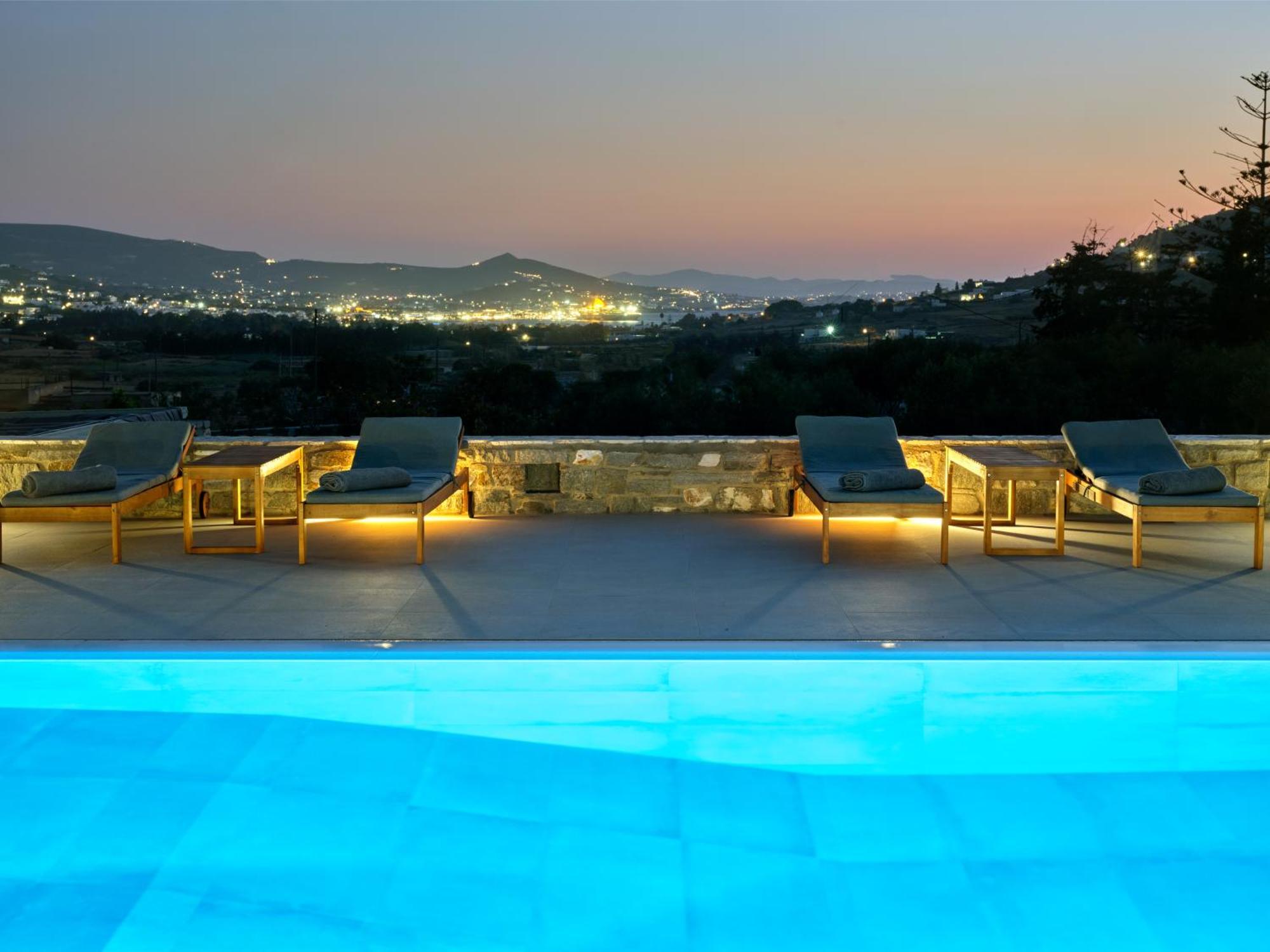 Villa Leo - Unique & Calm Páros Buitenkant foto
