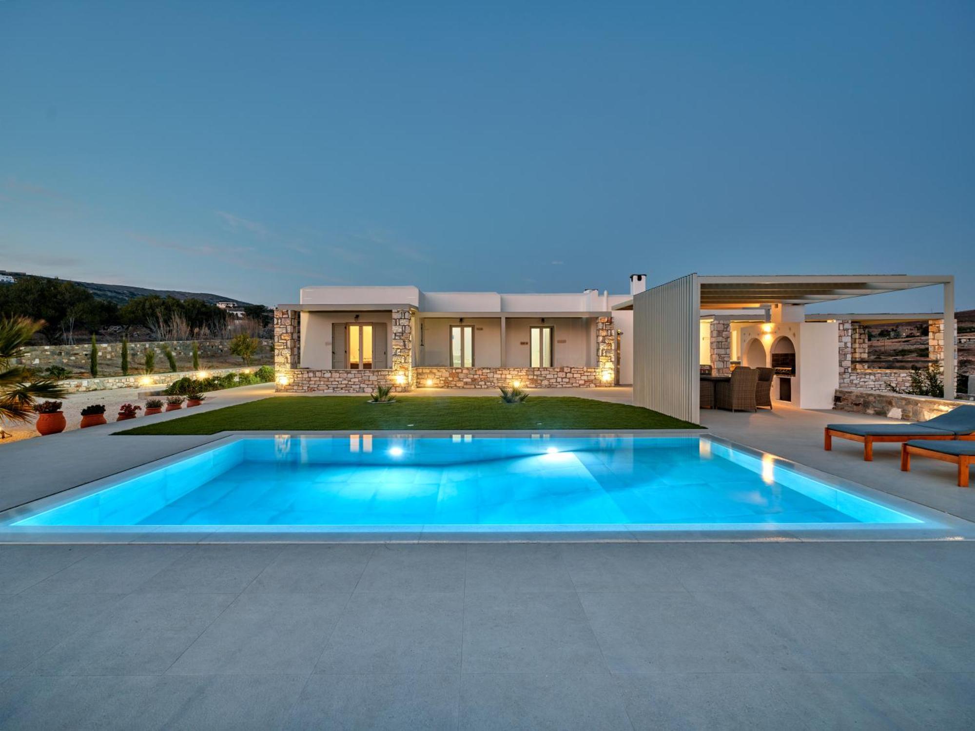 Villa Leo - Unique & Calm Páros Buitenkant foto