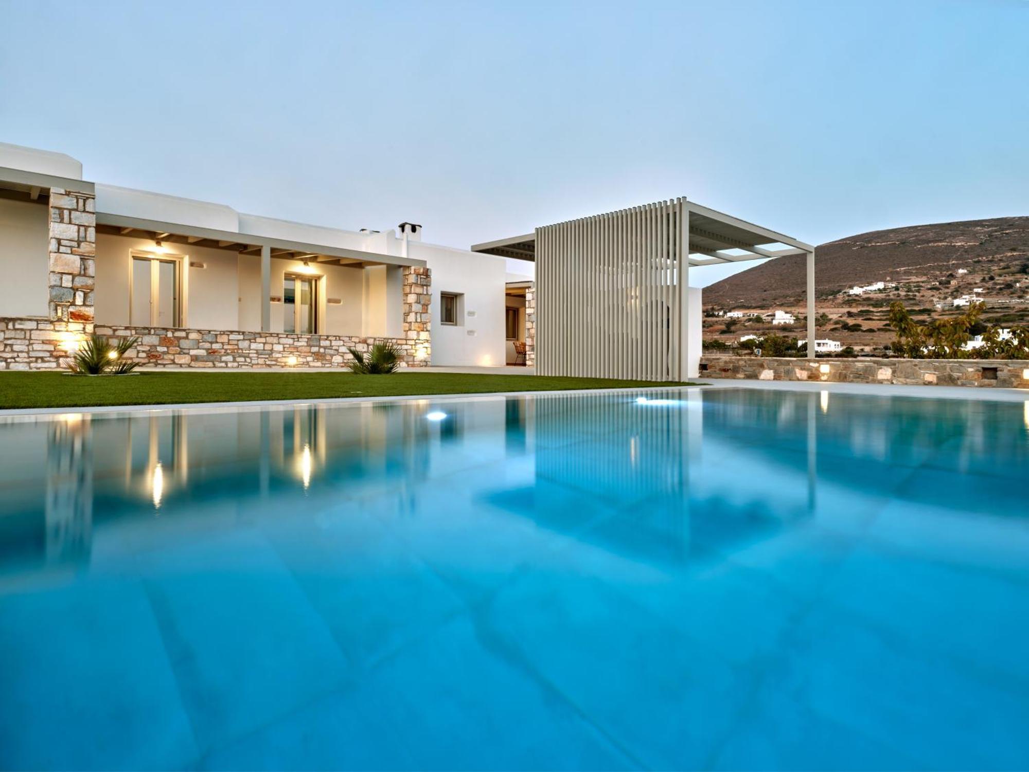 Villa Leo - Unique & Calm Páros Buitenkant foto