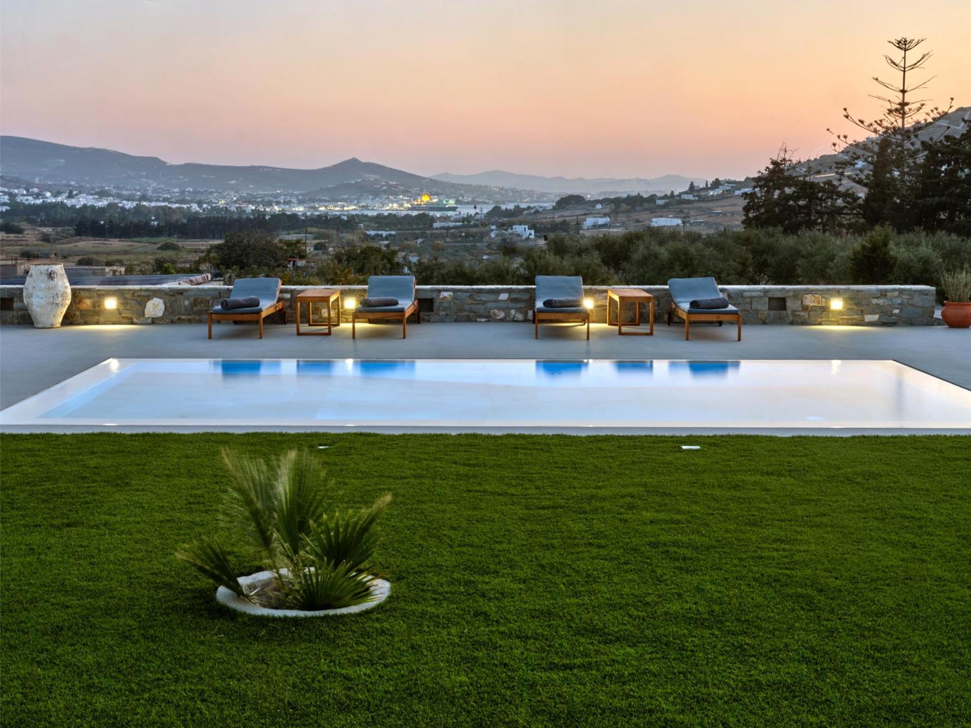 Villa Leo - Unique & Calm Páros Buitenkant foto